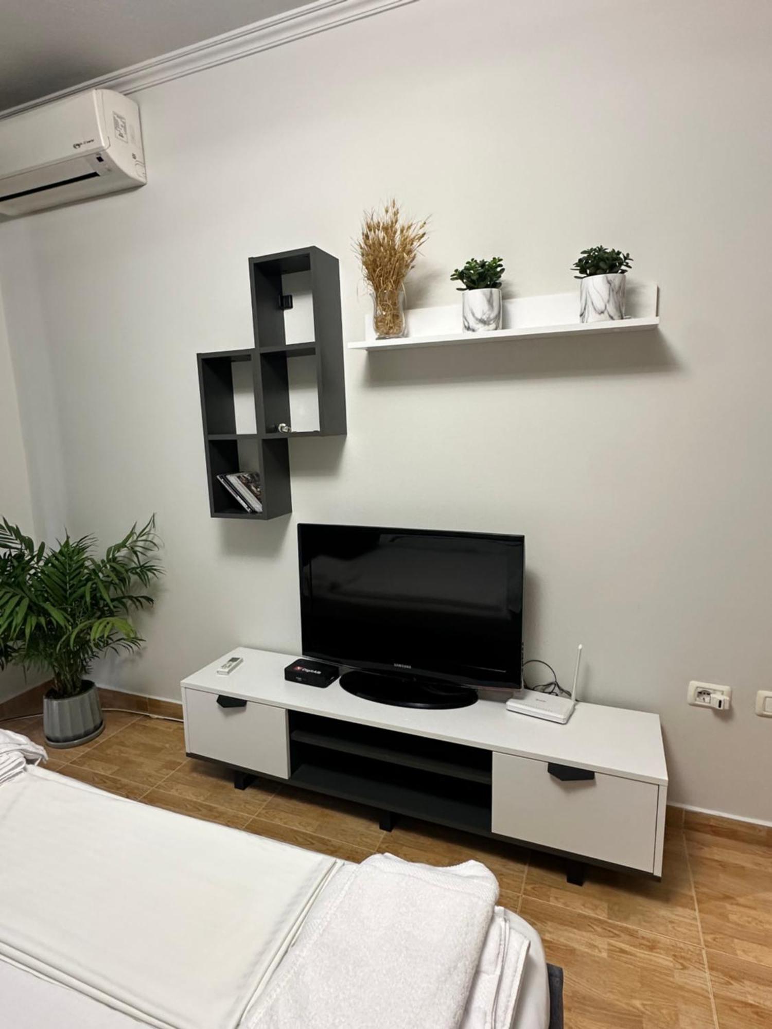 Green Home Tirana Esterno foto