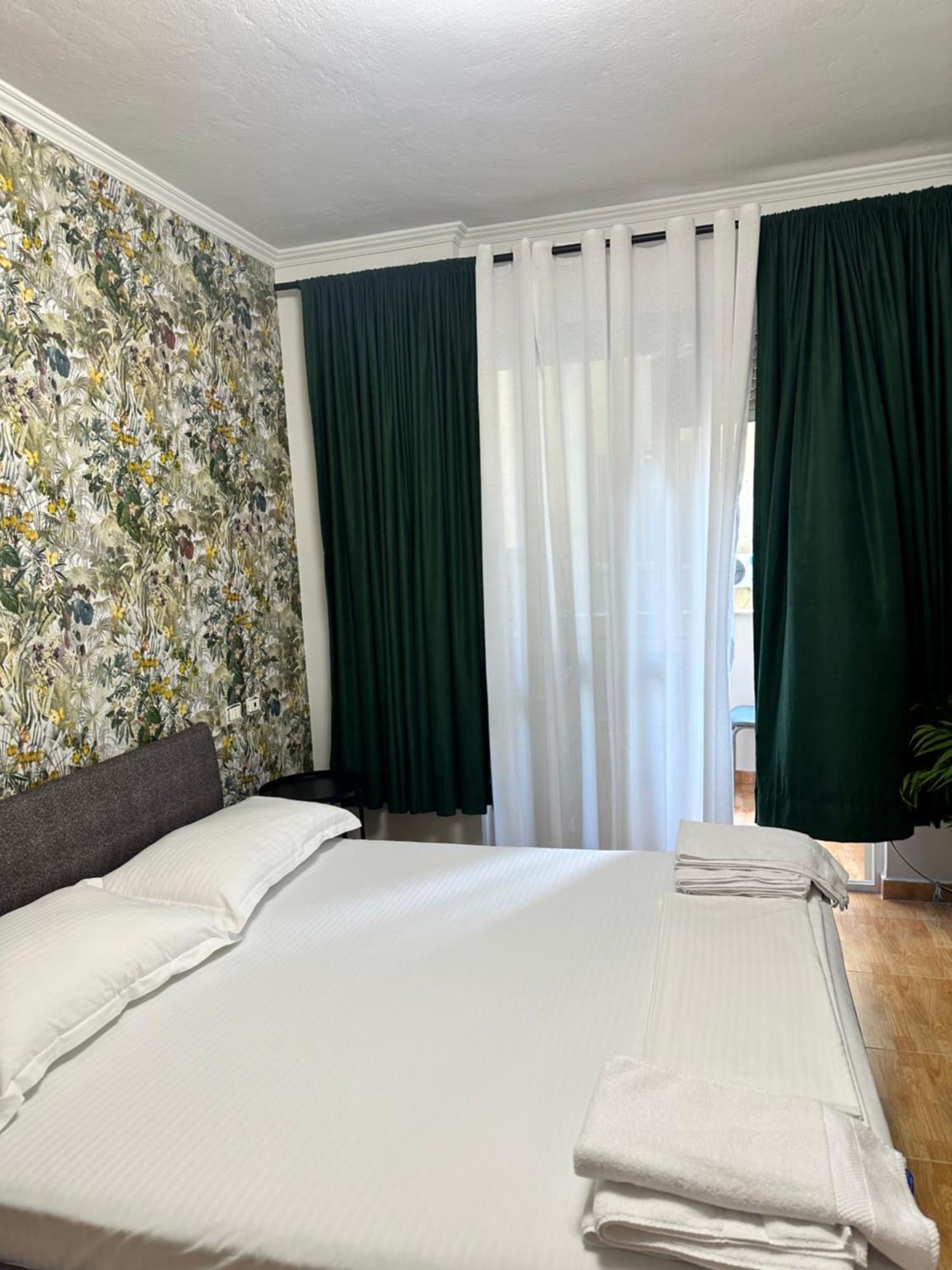 Green Home Tirana Esterno foto